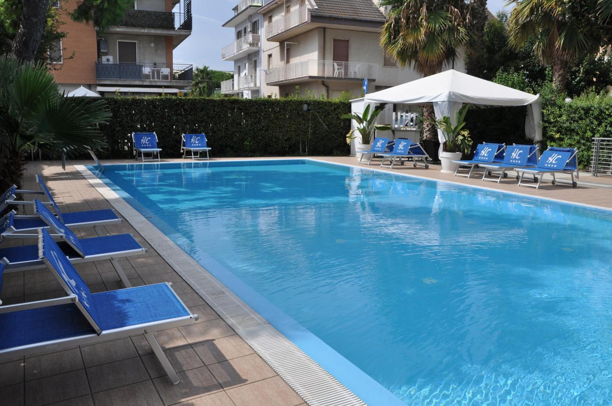 Hotel Haus Charlotte San Benedetto del Tronto Exterior foto
